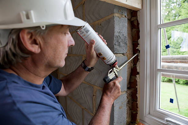 Best Fiberglass Insulation  in Camp Swift, TX